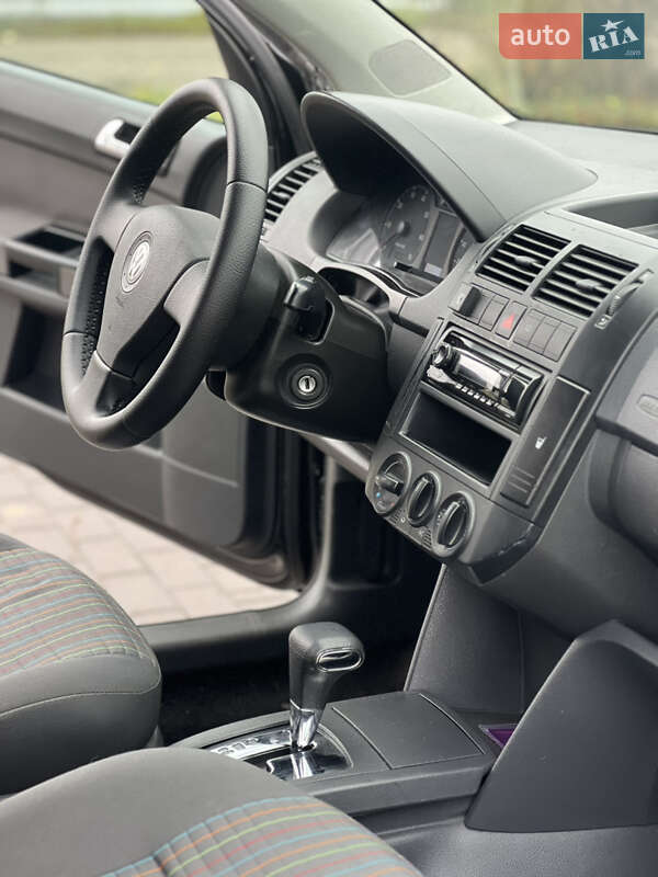 Хэтчбек Volkswagen Polo 2008 в Виннице