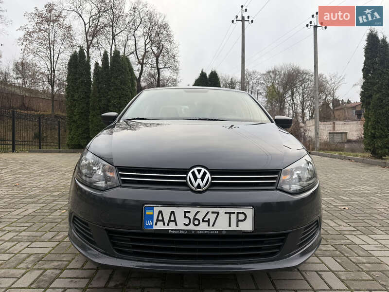 Volkswagen Polo 2013