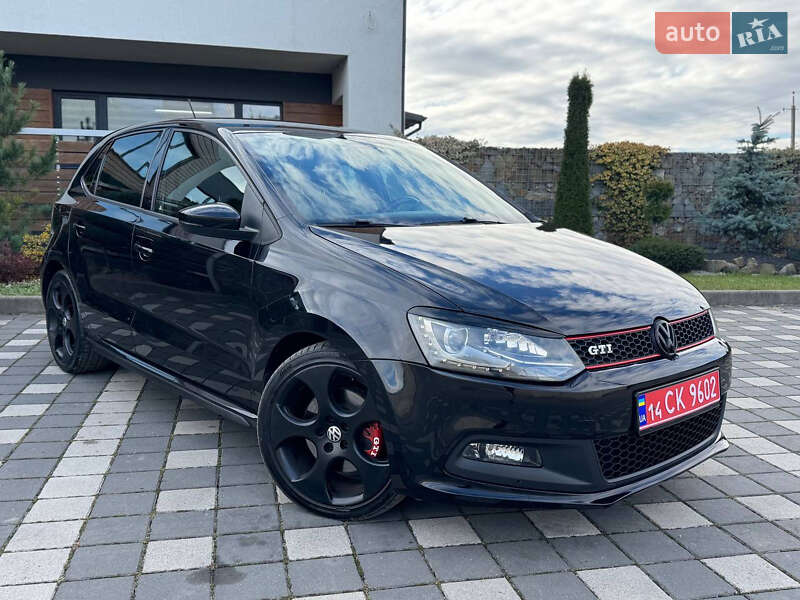 Хетчбек Volkswagen Polo 2011 в Стрию