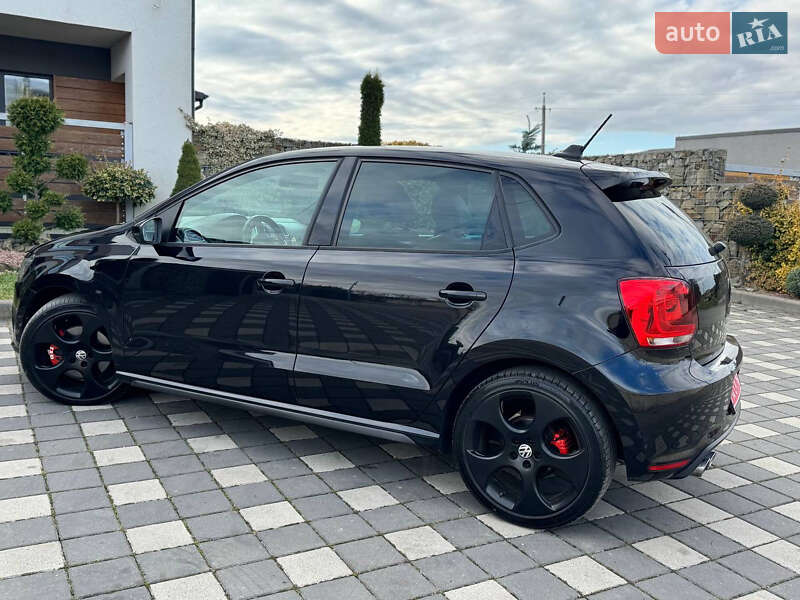 Хетчбек Volkswagen Polo 2011 в Стрию