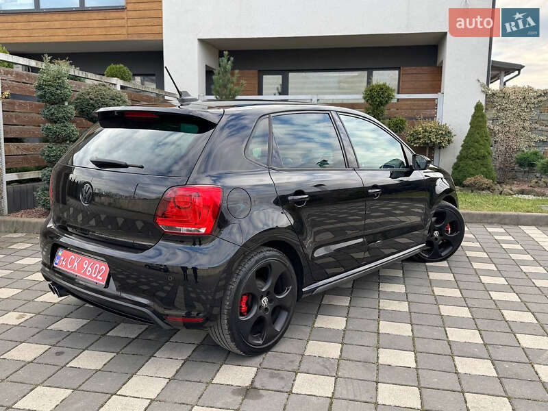 Хетчбек Volkswagen Polo 2011 в Стрию