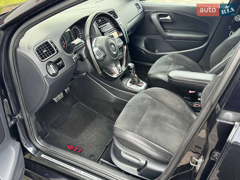 Хетчбек Volkswagen Polo 2011 в Стрию