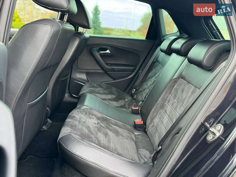 Хетчбек Volkswagen Polo 2011 в Стрию