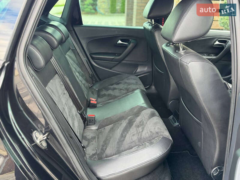 Хетчбек Volkswagen Polo 2011 в Стрию