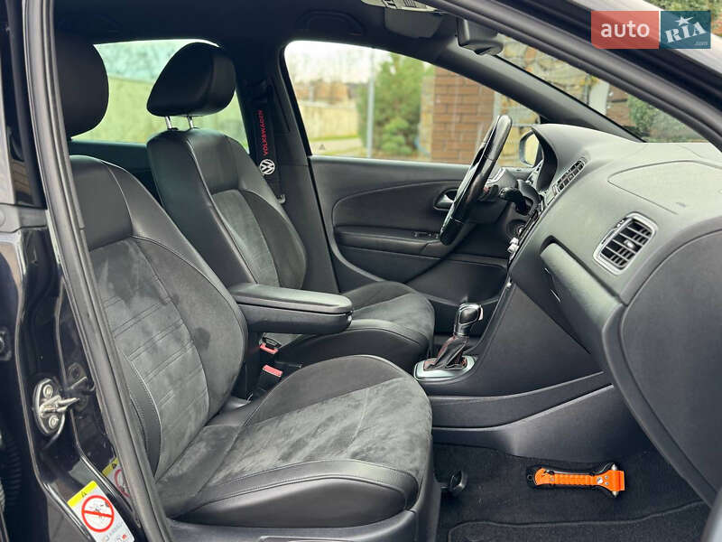 Хетчбек Volkswagen Polo 2011 в Стрию