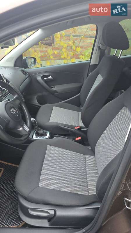 Хэтчбек Volkswagen Polo 2014 в Харькове