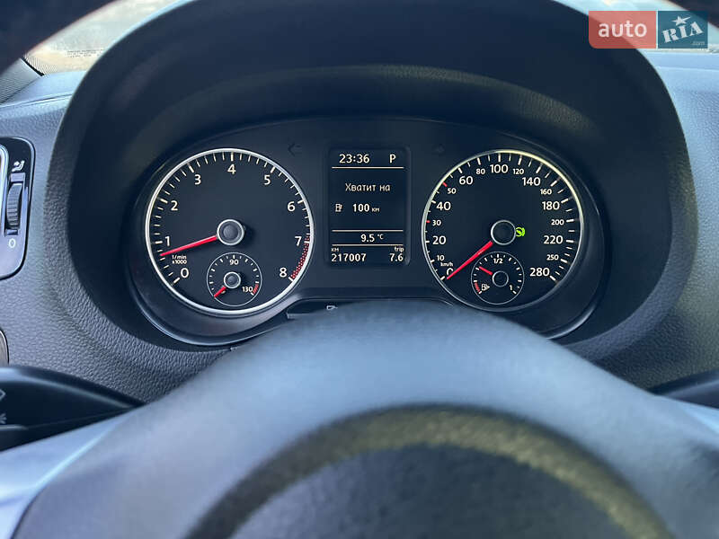 Хетчбек Volkswagen Polo 2011 в Стрию