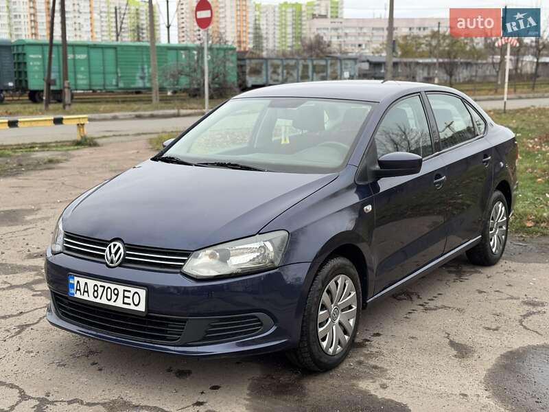 Седан Volkswagen Polo 2012 в Киеве фото 8 Седан Volkswagen Polo 2012 в Киеве
