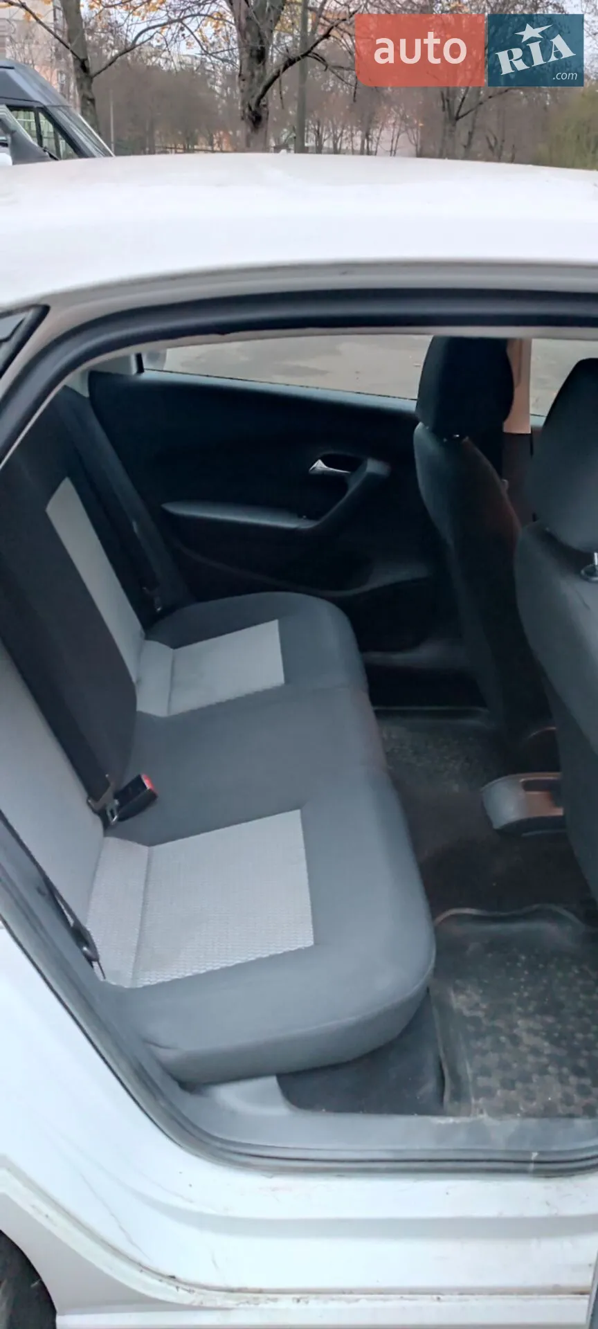 2013 Volkswagen Polo - мініатюра 16