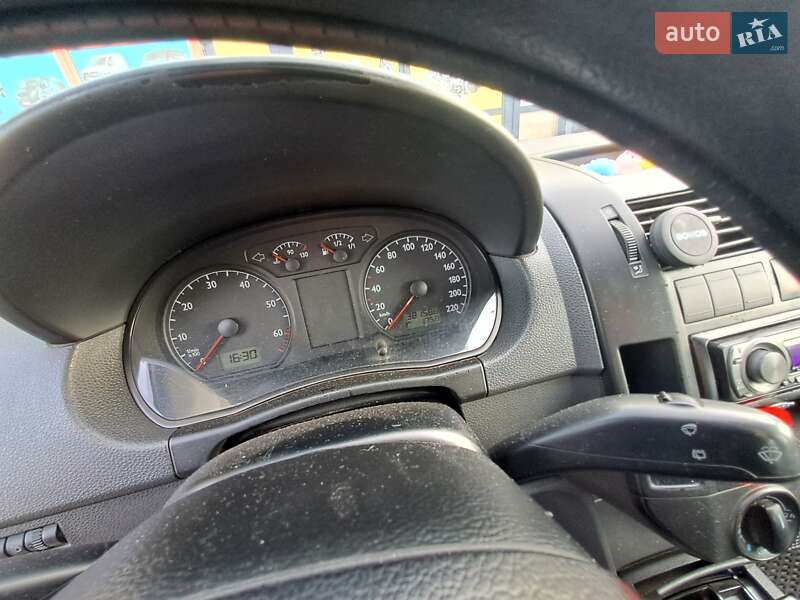 Хэтчбек Volkswagen Polo 2005 в Киеве фото 12 Хэтчбек Volkswagen Polo 2005 в Киеве