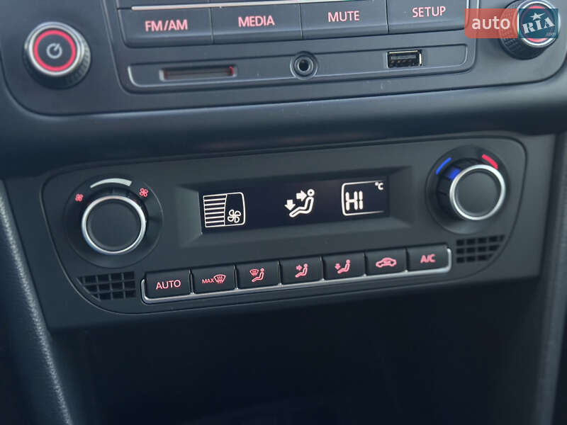 Седан Volkswagen Polo 2017 в Киеве