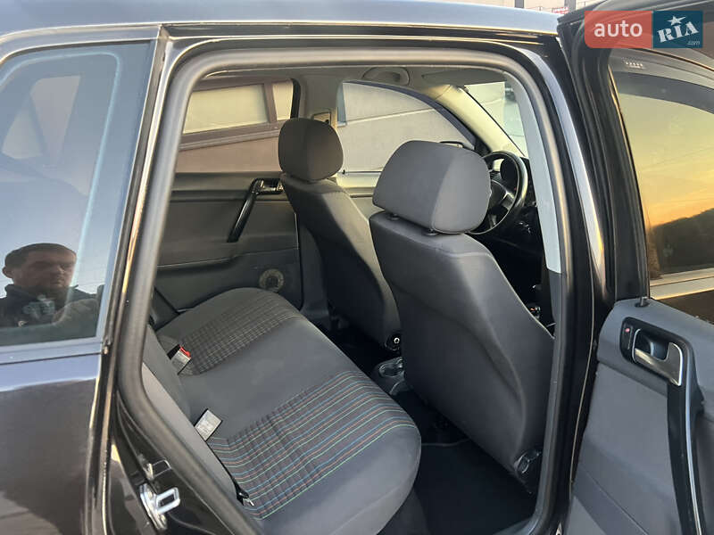 Хэтчбек Volkswagen Polo 2006 в Тернополе