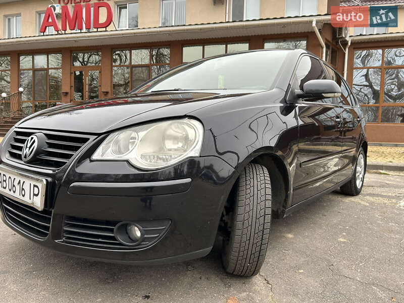 Хетчбек Volkswagen Polo 2005 в Вінниці