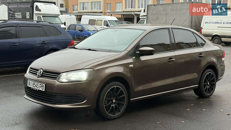 Седан Volkswagen Polo 2014 в Киеве