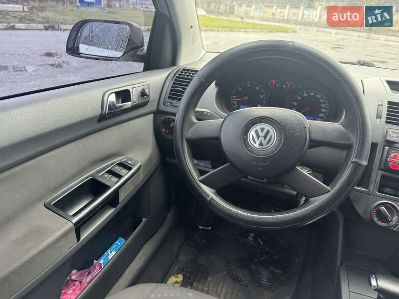Хэтчбек Volkswagen Polo 2004 в Киеве фото 8 Хэтчбек Volkswagen Polo 2004 в Киеве