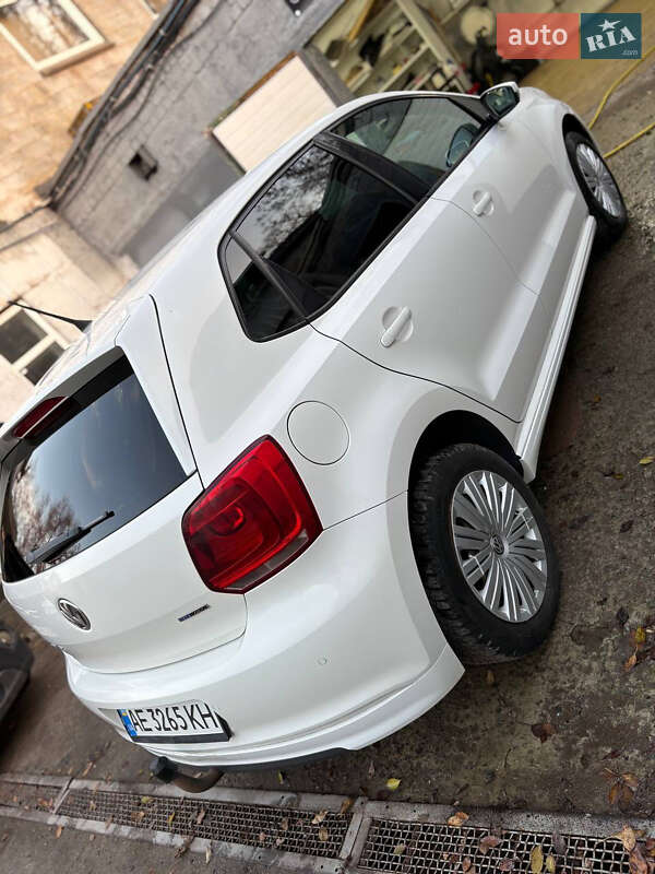 Хэтчбек Volkswagen Polo 2012 в Кривом Роге