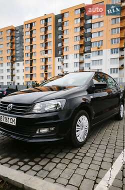 Седан Volkswagen Polo 2017 в Вінниці