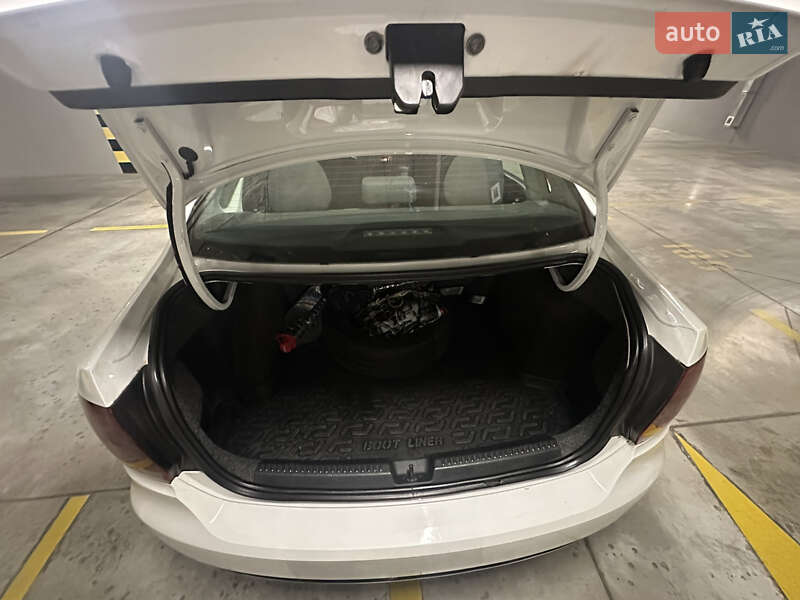 Седан Volkswagen Polo 2018 в Одессе