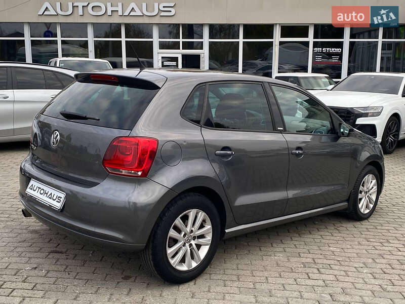 Хэтчбек Volkswagen Polo 2011 в Житомире