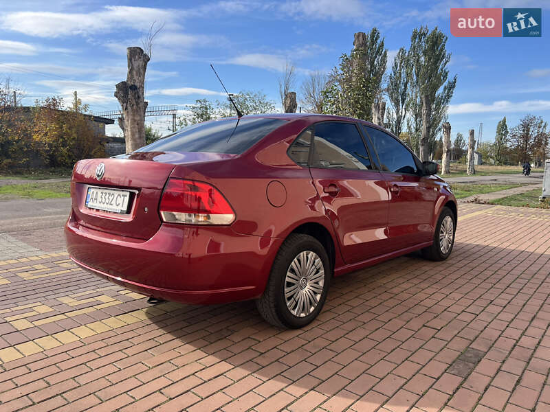 Седан Volkswagen Polo 2012 в Кривому Розі