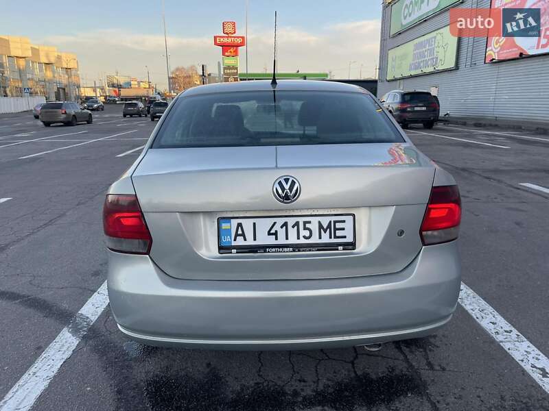 Седан Volkswagen Polo 2011 в Полтаве