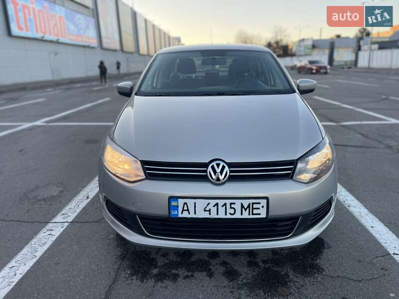 Седан Volkswagen Polo 2011 в Полтаве