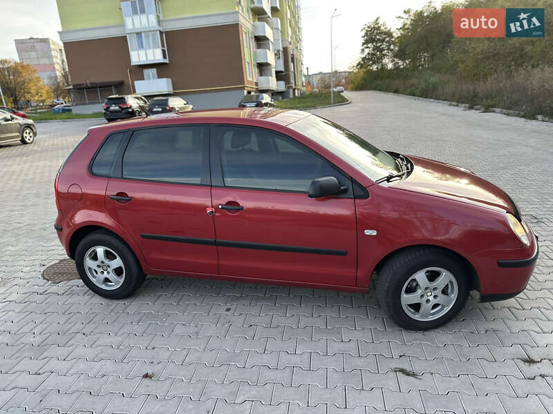 Хэтчбек Volkswagen Polo 2003 в Полтаве