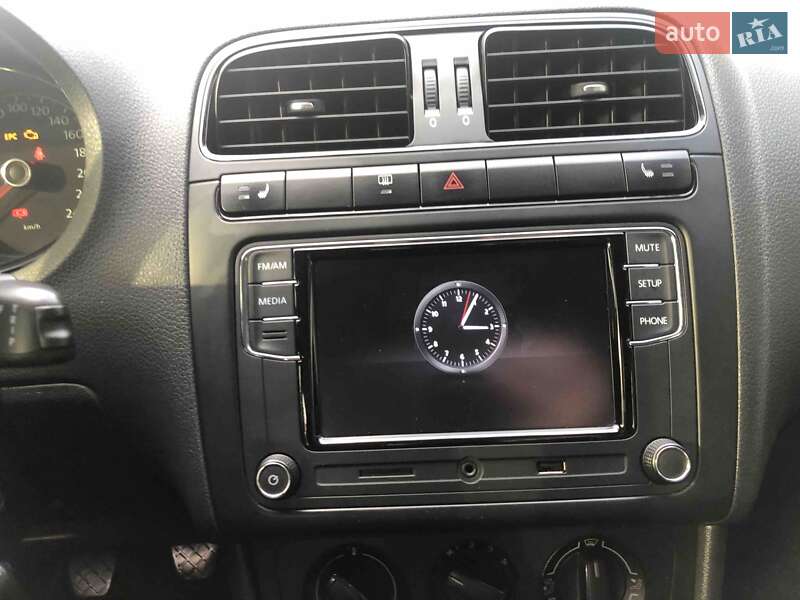 Седан Volkswagen Polo 2012 в Киеве