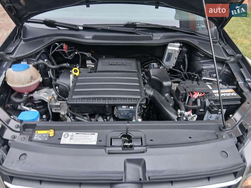 Седан Volkswagen Polo 2016 в Чорткове