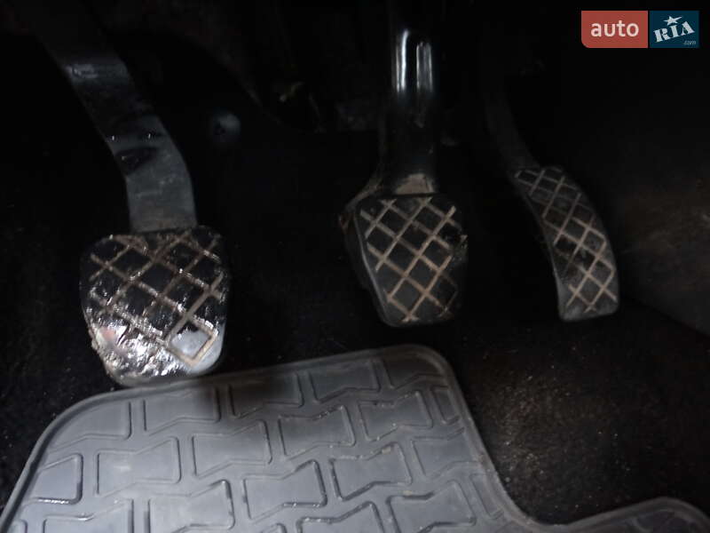 Хэтчбек Volkswagen Polo 2010 в Ахтырке фото 25 Хэтчбек Volkswagen Polo 2010 в Ахтырке