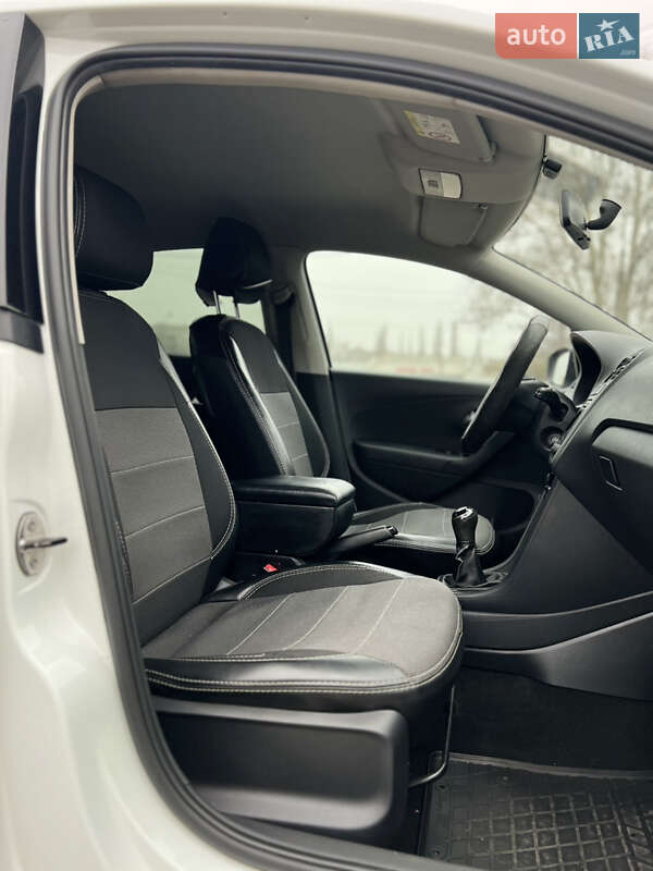 Седан Volkswagen Polo 2016 в Николаеве фото 19 Седан Volkswagen Polo 2016 в Николаеве