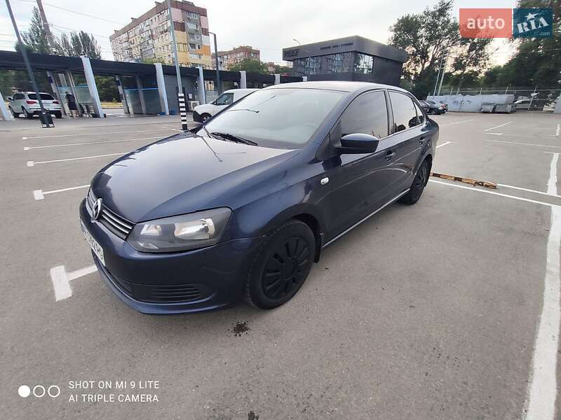 Седан Volkswagen Polo 2012 в Днепре фото 4 Седан Volkswagen Polo 2012 в Днепре