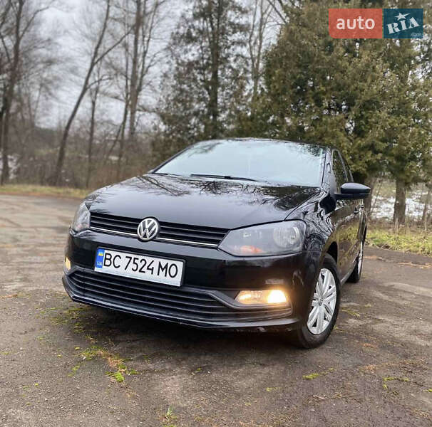 Хэтчбек Volkswagen Polo 2016 в Дрогобыче