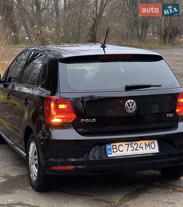 Хэтчбек Volkswagen Polo 2016 в Дрогобыче