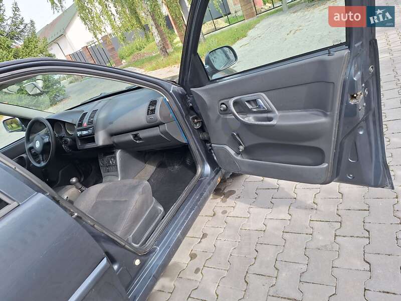 Хэтчбек Volkswagen Polo 2001 в Черновцах фото 24 Хэтчбек Volkswagen Polo 2001 в Черновцах