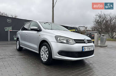 Седан Volkswagen Polo 2012 в Кременчуге