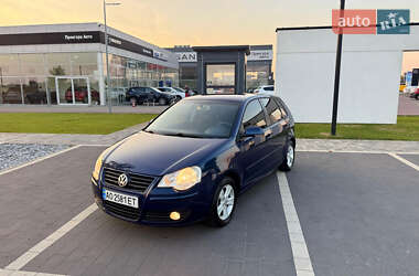 Хэтчбек Volkswagen Polo 2005 в Мукачево