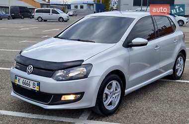 Хетчбек Volkswagen Polo 2011 в Чернівцях