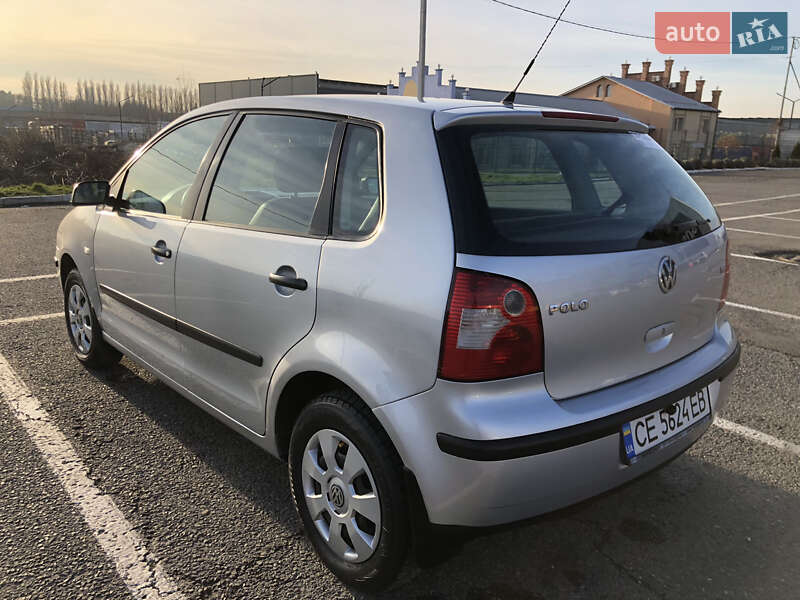 Хэтчбек Volkswagen Polo 2005 в Черновцах