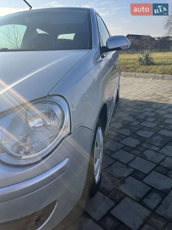 Хэтчбек Volkswagen Polo 2008 в Здолбунове