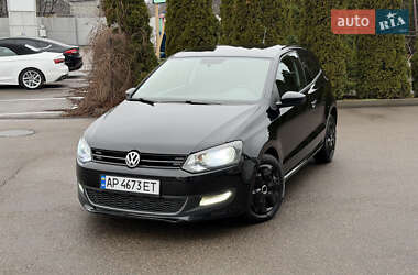 Хэтчбек Volkswagen Polo 2009 в Киеве