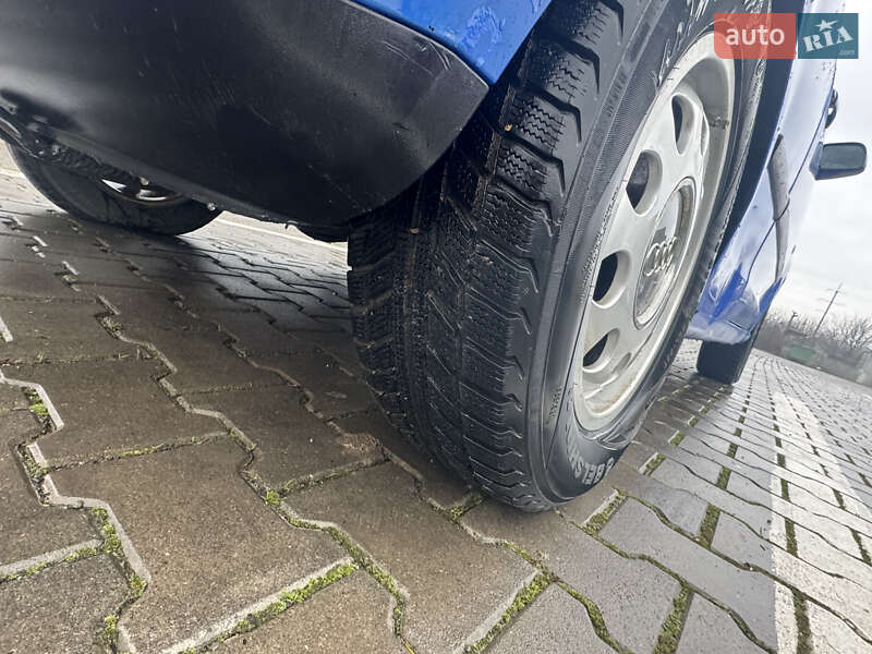 Хэтчбек Volkswagen Polo 2004 в Черновцах