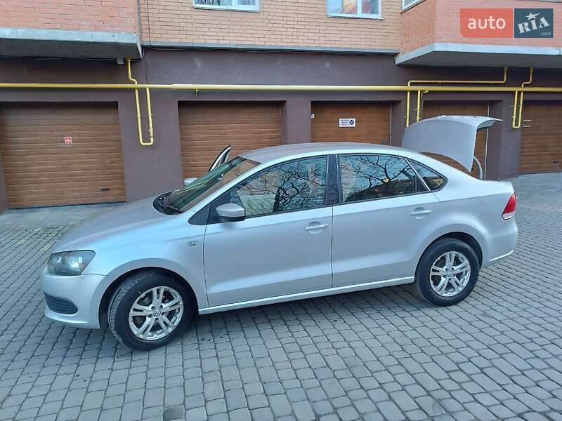 Седан Volkswagen Polo 2013 в Вінниці