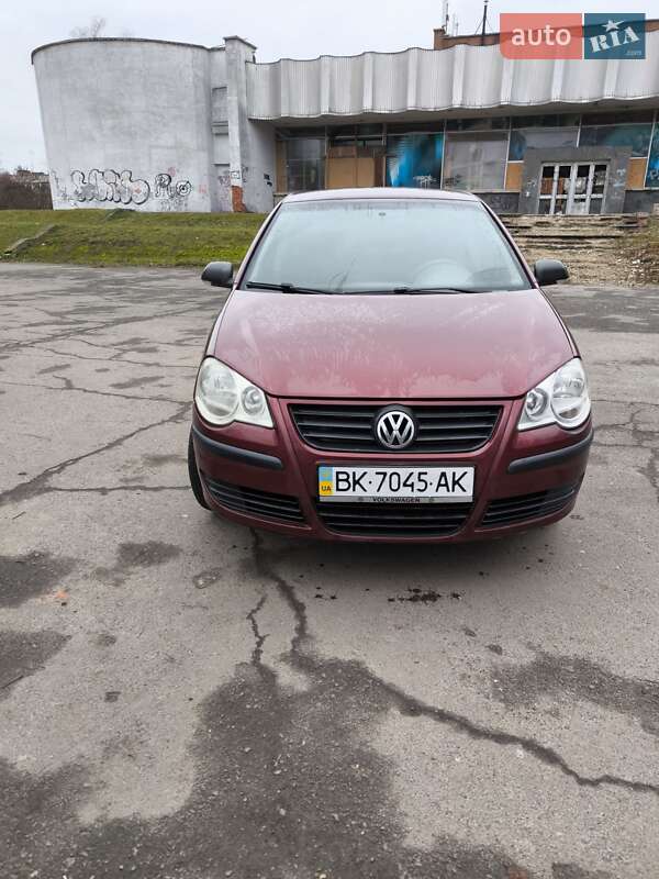 Хэтчбек Volkswagen Polo 2007 в Луцке