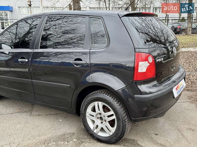 Хэтчбек Volkswagen Polo 2005 в Киеве