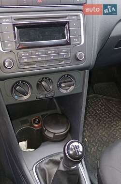 Седан Volkswagen Polo 2015 в Запорожье