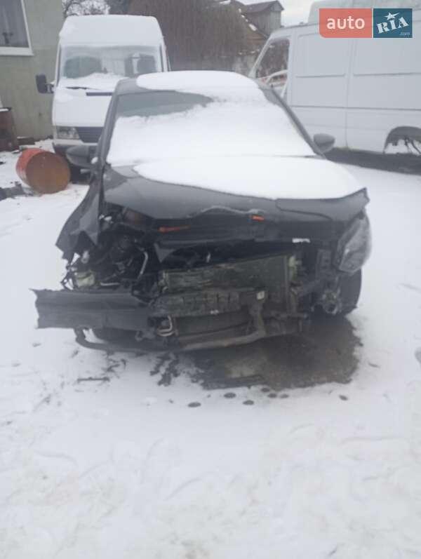 Хетчбек Volkswagen Polo 2013 в Дніпрі