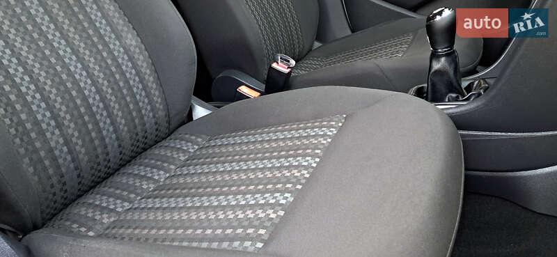 Седан Volkswagen Polo 2017 в Жовтих Водах