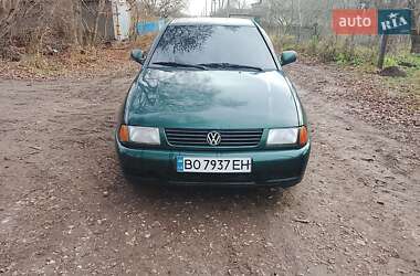 Седан Volkswagen Polo 1998 в Хмельницькому