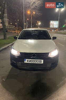 Седан Volkswagen Polo 2016 в Києві